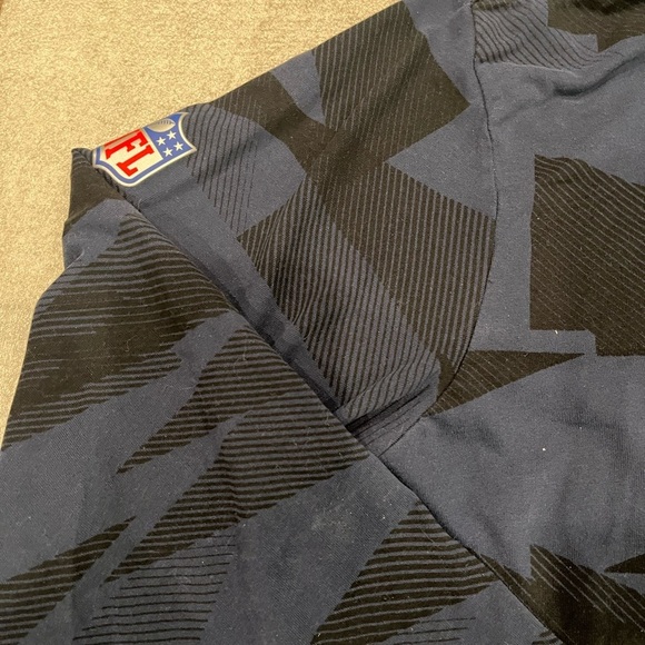 [M]Nike Men's Seattle Seahawks Navy Sideline Impact Hoodie Performance LS Tee - Picture 4 of 10